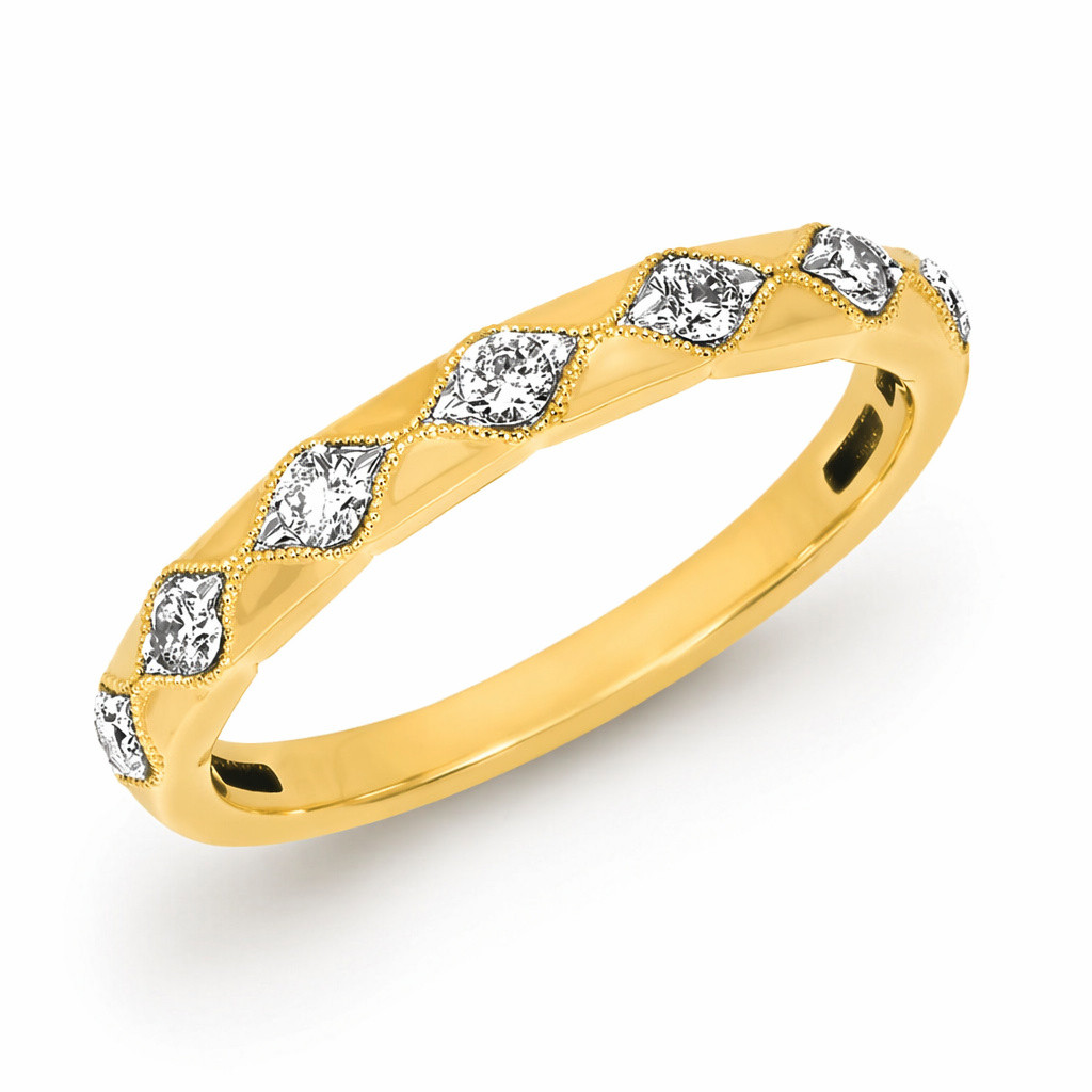 14K Yellow Gold Diamond Milgrain Wedding Band