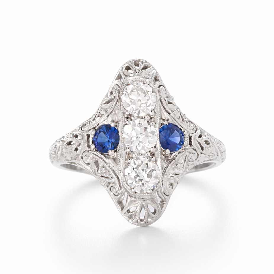 Ladies Vintage Platinum Art Deco Diamond & Sapphire Ring