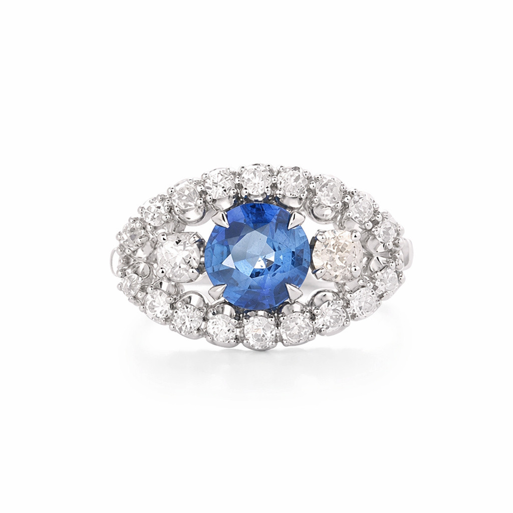 Ladies Vintage 18K White Gold, Sapphire & Diamond Ring