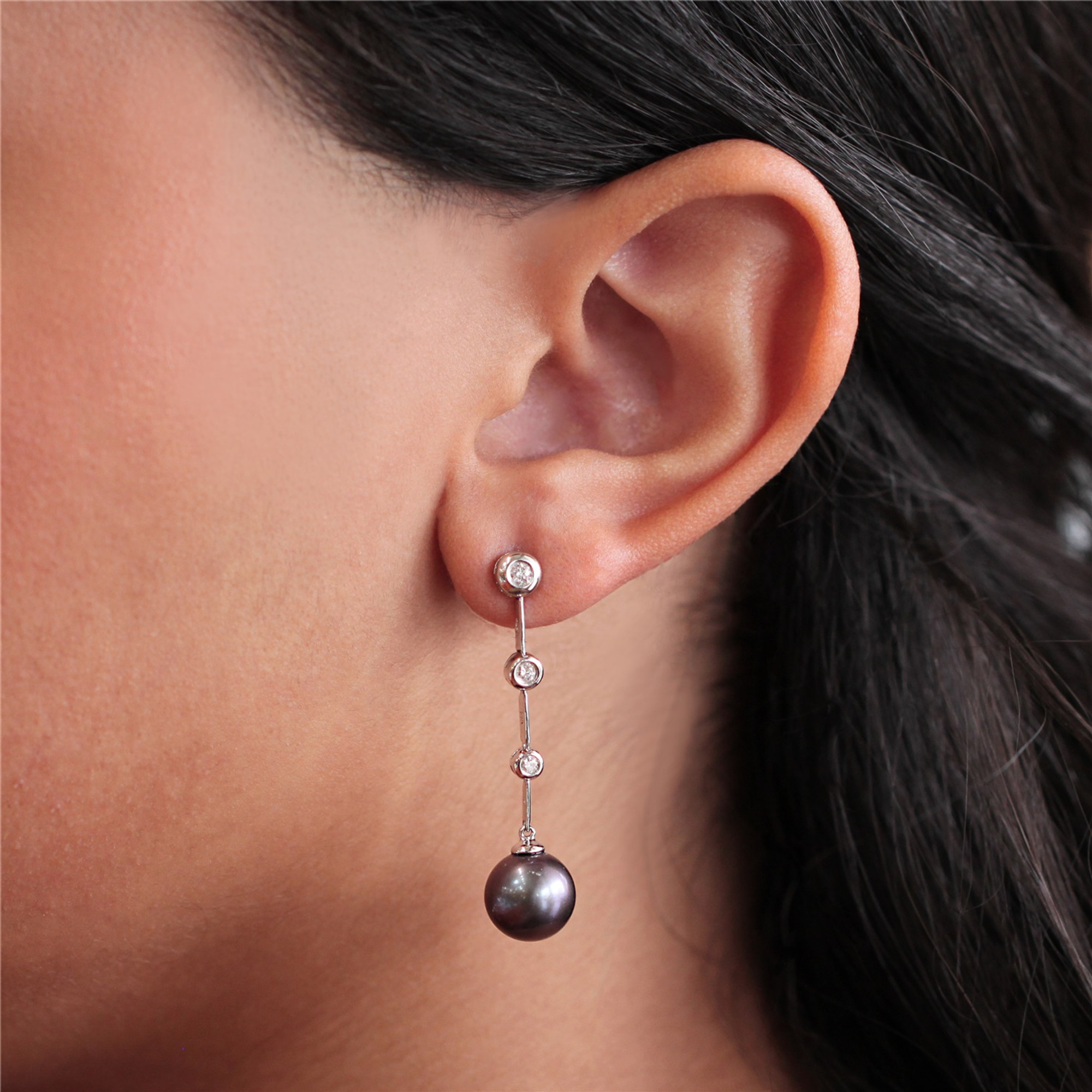 14k White Gold Black Pearl & Diamond Drop Earrings