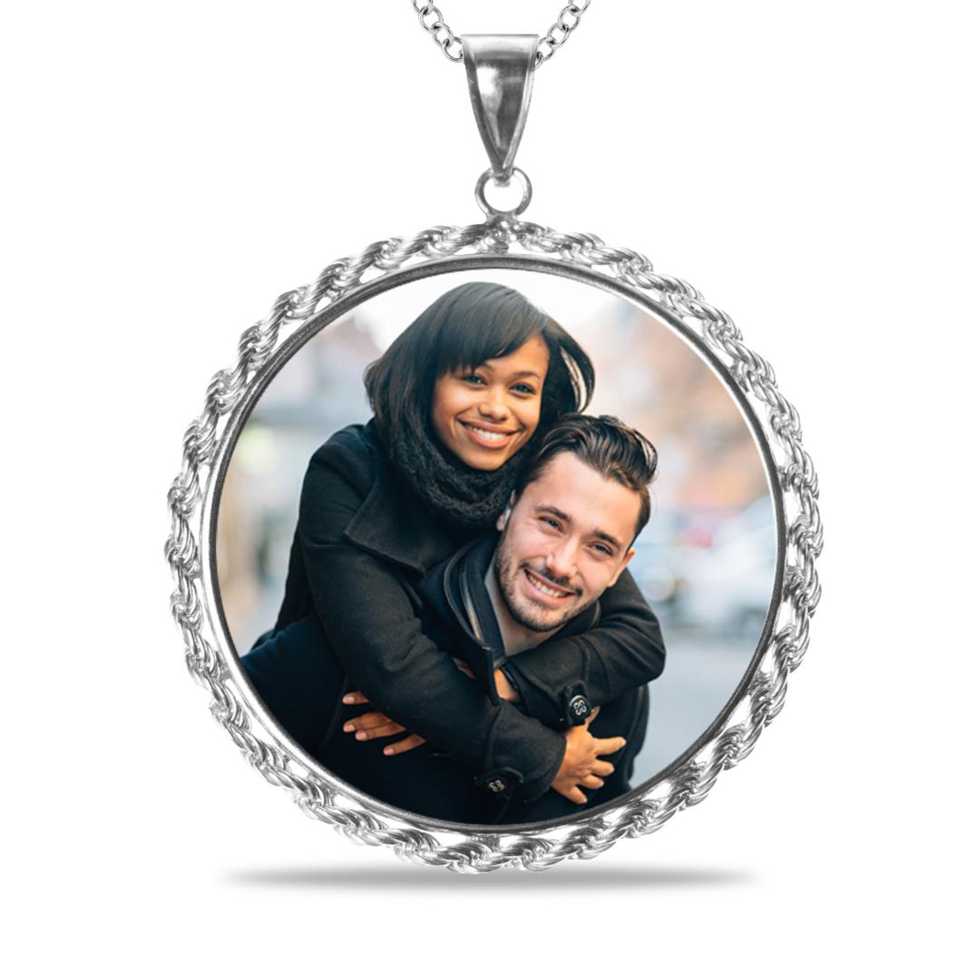 Picture Circle Pendant with Rope Border