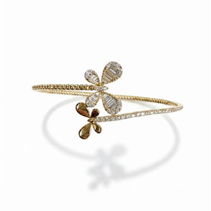 14K Yellow Gold Diamond Butterfly Wire Textured Flex Bangle Bracelet