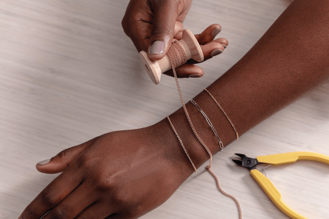 Permanent Jewelry: What It Is, How Long It Lasts and Cost