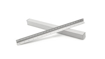 Professzionális 30 cm-es Háromszög Vonalzó – Több Méretarányban  