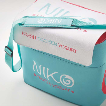 Nagyméretu piknik- és hutotáska az Ön 4 szín kolor dizájnja szerint.