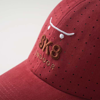 6 paneles, megerősítés nélküli, PES, lyukacsos sapka.