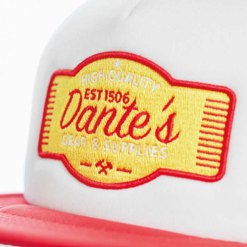 Magas (9 cm), 5 paneles, habszivacs, lapos ellenzős sapka.