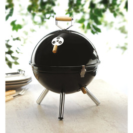 Megfelelő grillkellékek nélkül nincs kerti party