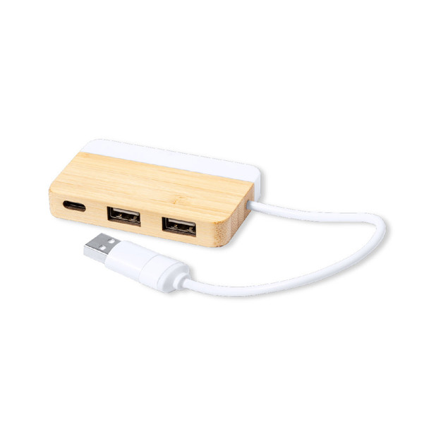 Layais Bambusz USB-C Hub – Öko Barát Csatlakozás  
