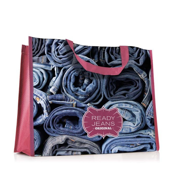 Fekvo formátumú bevásárlótáska: 36x32x12 cm.