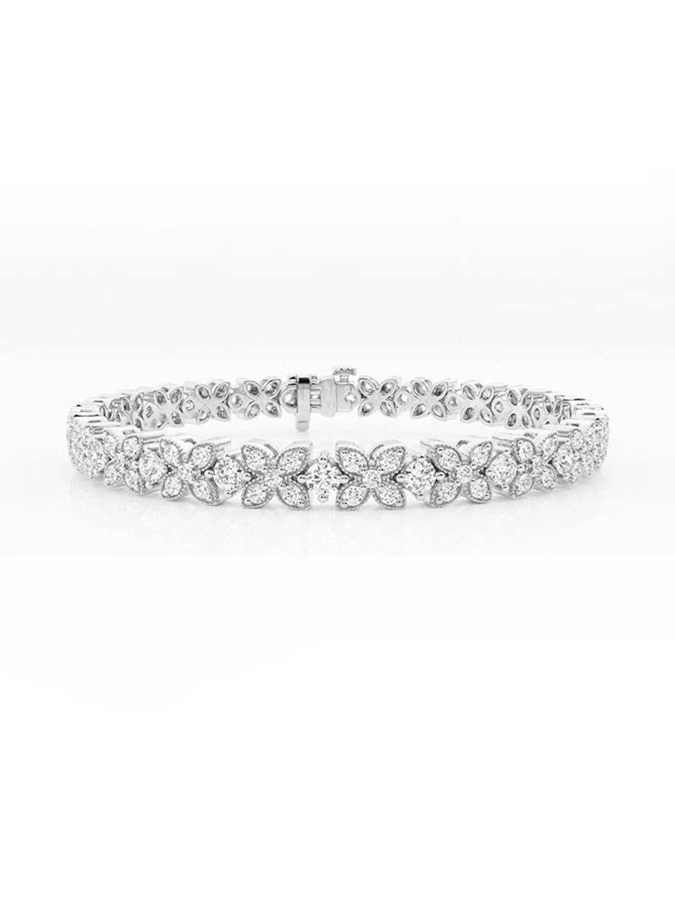 Four Leaf Clover 18K Gold Lab-Grown Bracelet 4.0ct D VS1 IGI