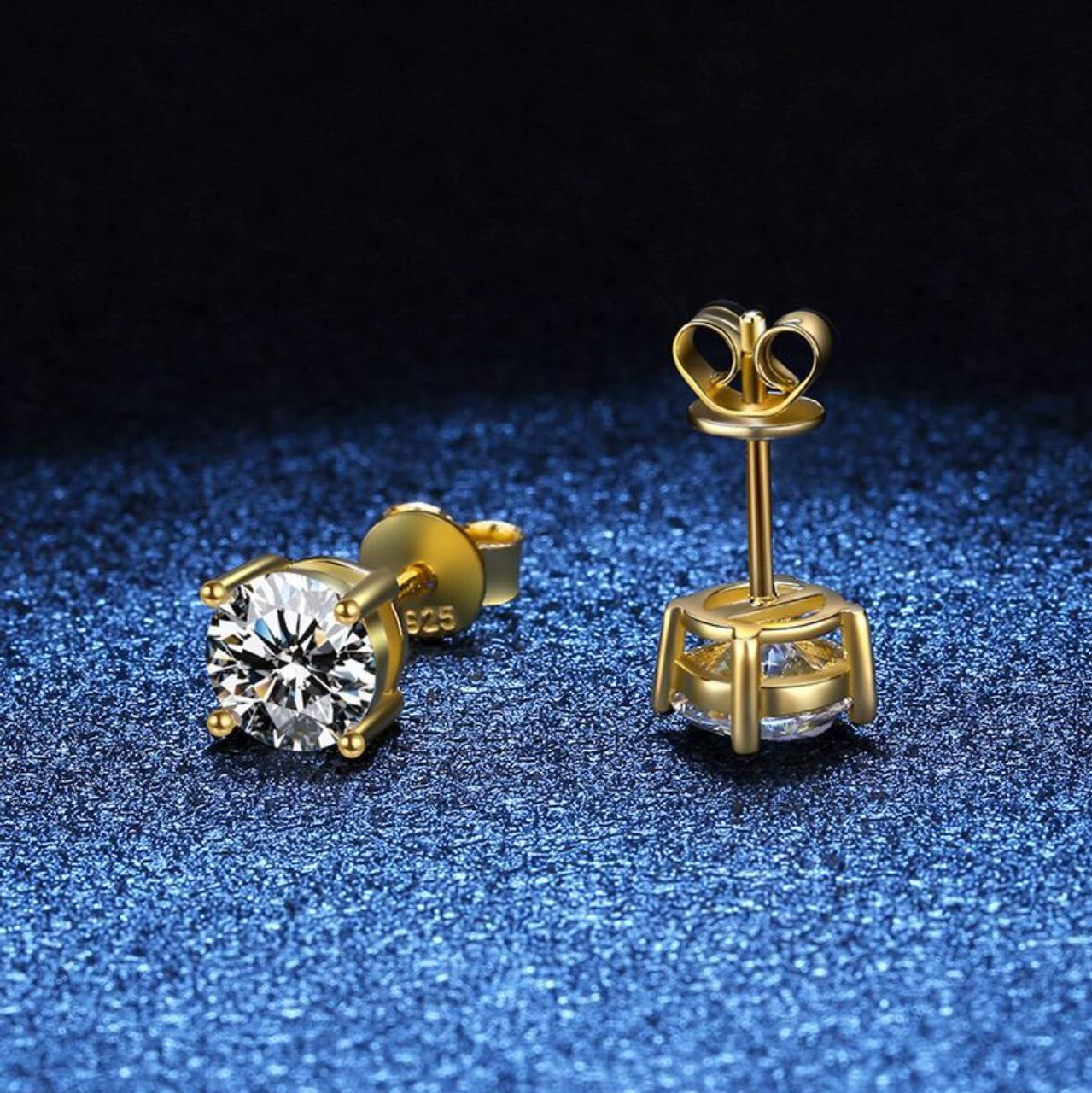 Sparkling Timeless Square Stud Earrings