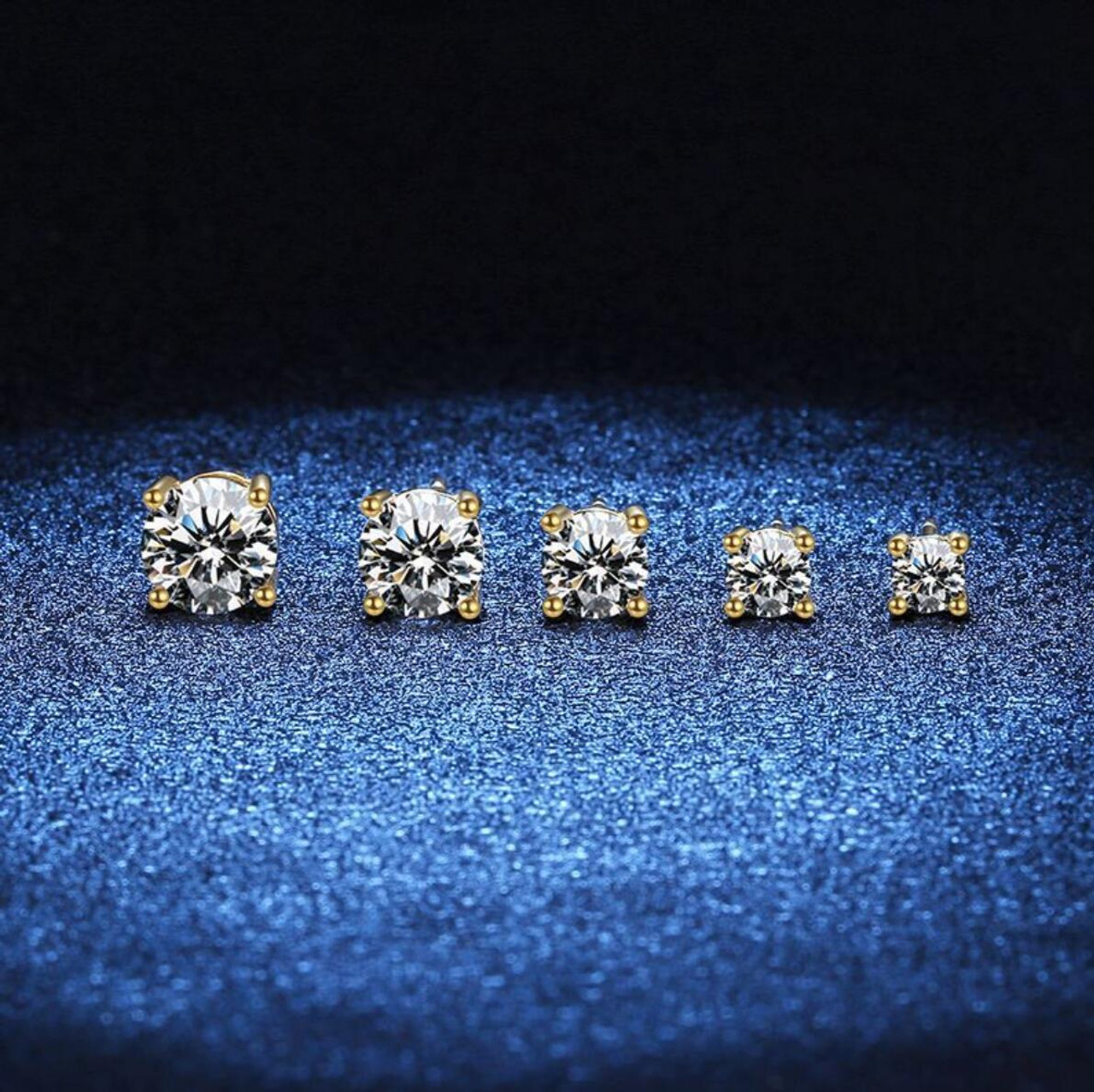 Sparkling Timeless Square Stud Earrings