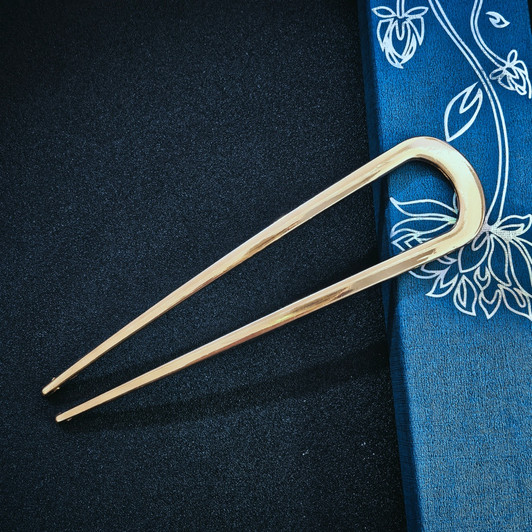 Gold-Tone Slim U-Shaped Hair Fork – 14 cm – main view