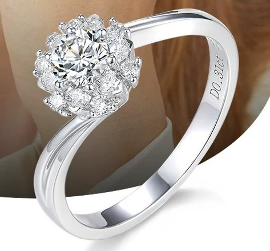 Snowflake Bouquet Flower Cluster 18K Gold Lab-Grown Diamond Ring 6 Claw