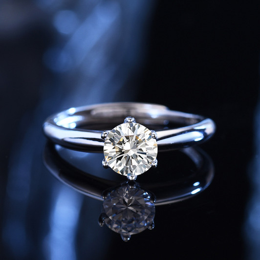 EONCO Vesper Moissanite Ring product image