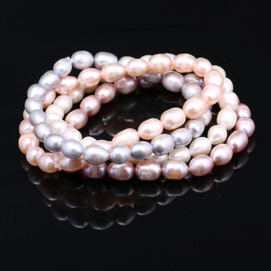 White 7–8mm Baroque Freshwater Pearl Bracelet product image