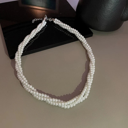 Xanthe Baroque Pearl Chain Necklace for Women – Pictured Finish