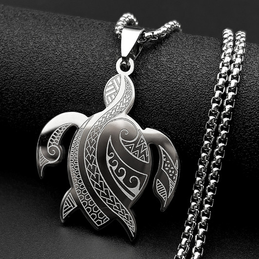 Silver-Tone Engraved Sea Turtle Pendant Necklace – 60 cm – product view
