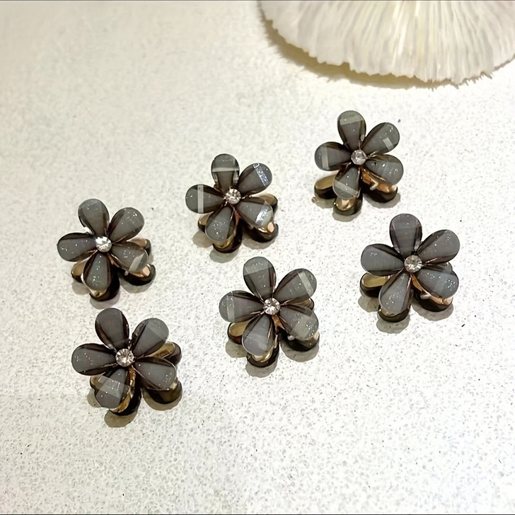 Grey Pearl-Effect Flower Hair Claw Set – 3 Pieces (1)