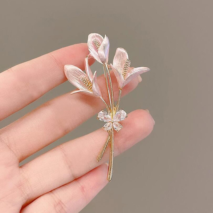 Pink Calla Lily Bouquet Brooch (2)
