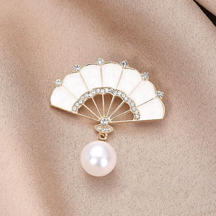 White Fan Brooch with Pearl-Effect Drop