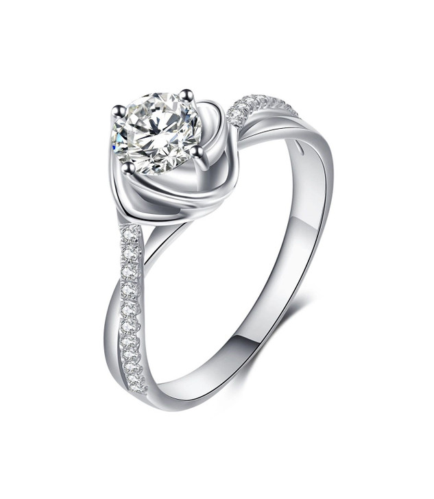 Rose Heart Lab-Grown Diamond Engagement Ring 4 Claw
