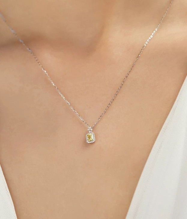 Streamer 18K Gold Lab-Grown Diamond Necklace 0.3ct IGI