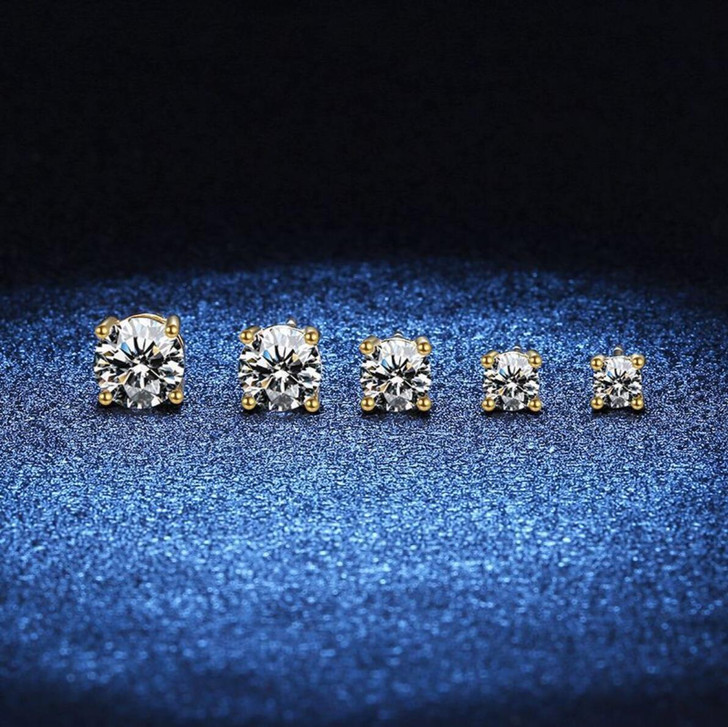 Sparkling Timeless Square Stud Earrings