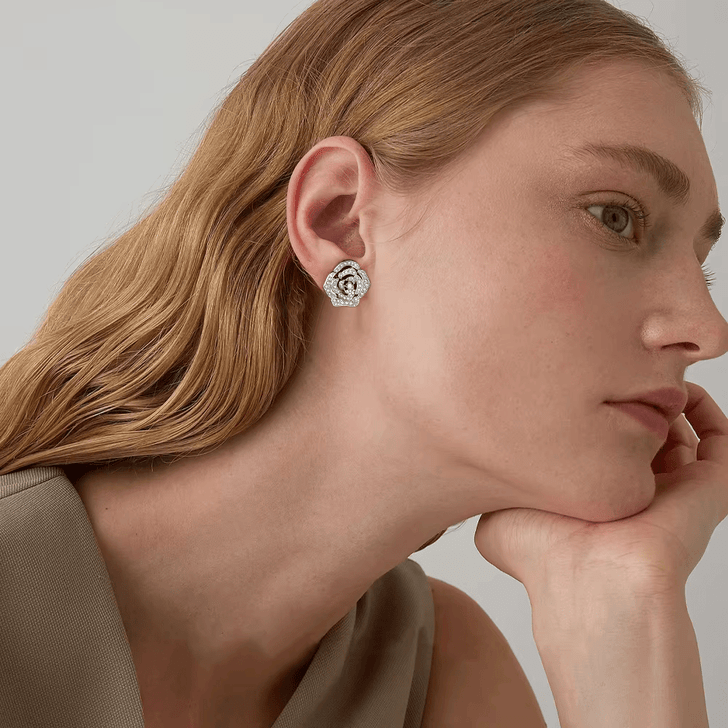 1.18 Carat Sparkling  Moissanite Rose Shaped Stud Earrings