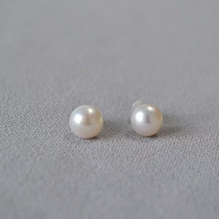 EONCO Lucia Freshwater Pearl Earrings product image