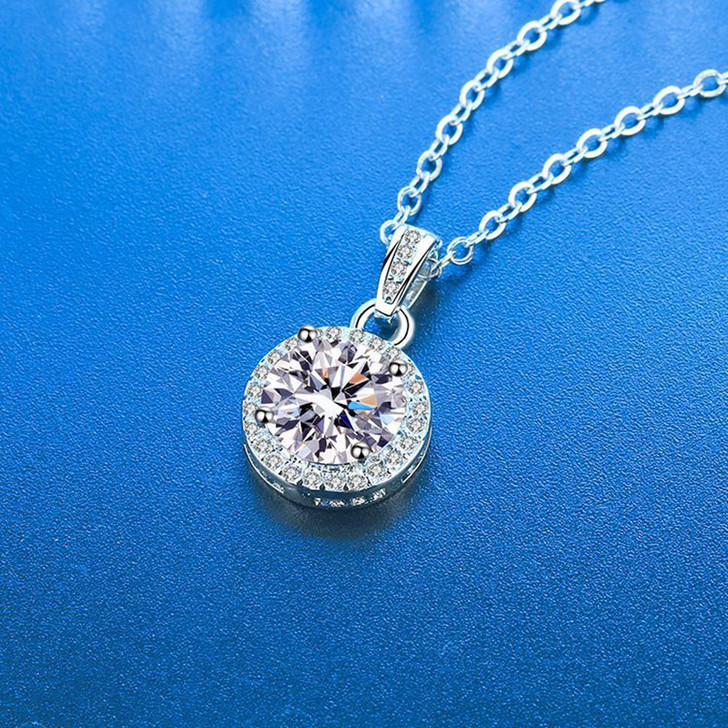 EONCO Aurora Moissanite Necklace product image