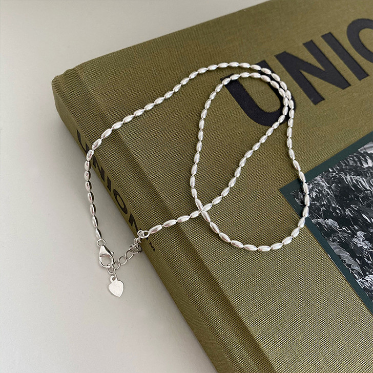 55cm round layered necklace detail