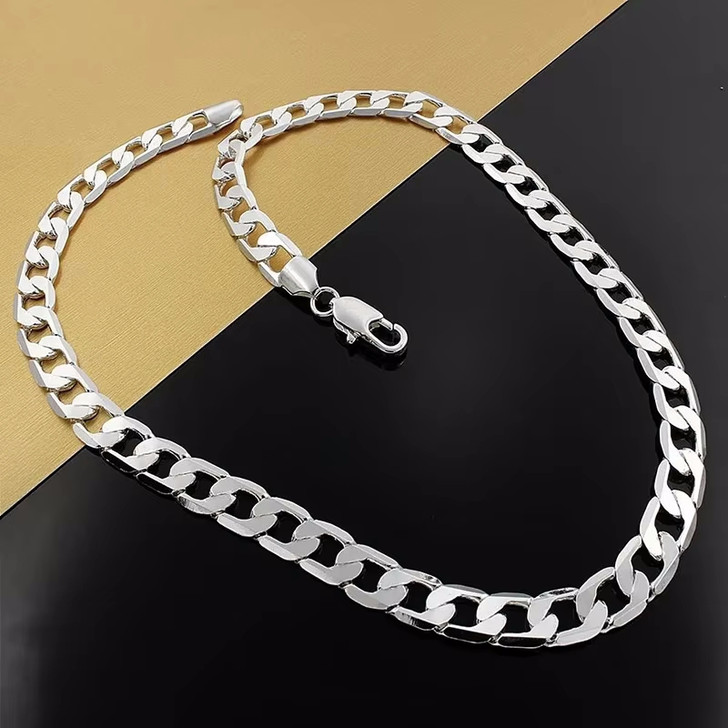 Yara Polished Chain Necklace for Women – Silver Tone