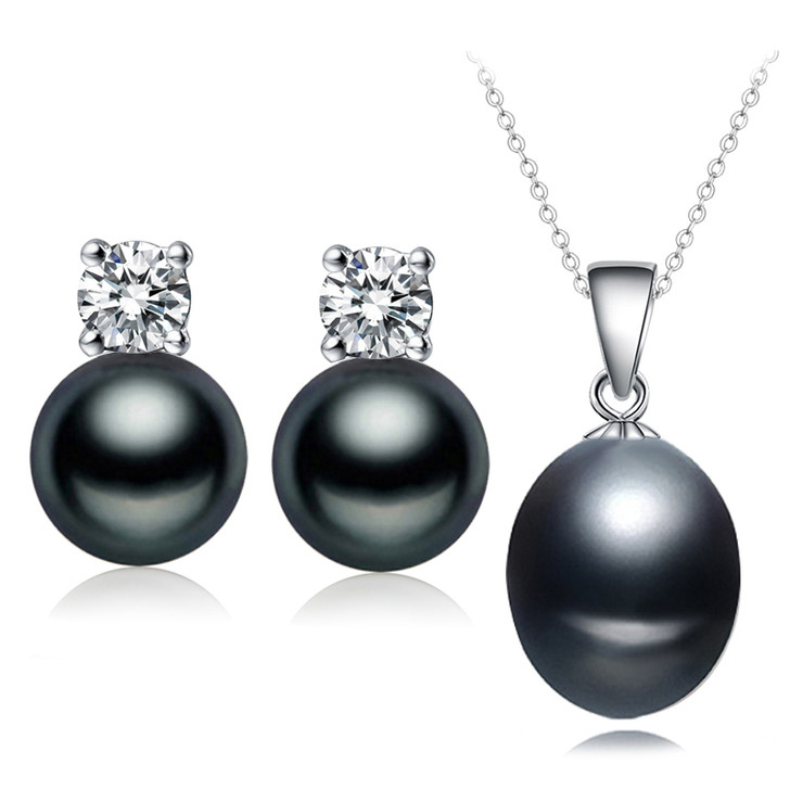 Luna Freshwater Pearl Statement Earrings for Women – Black