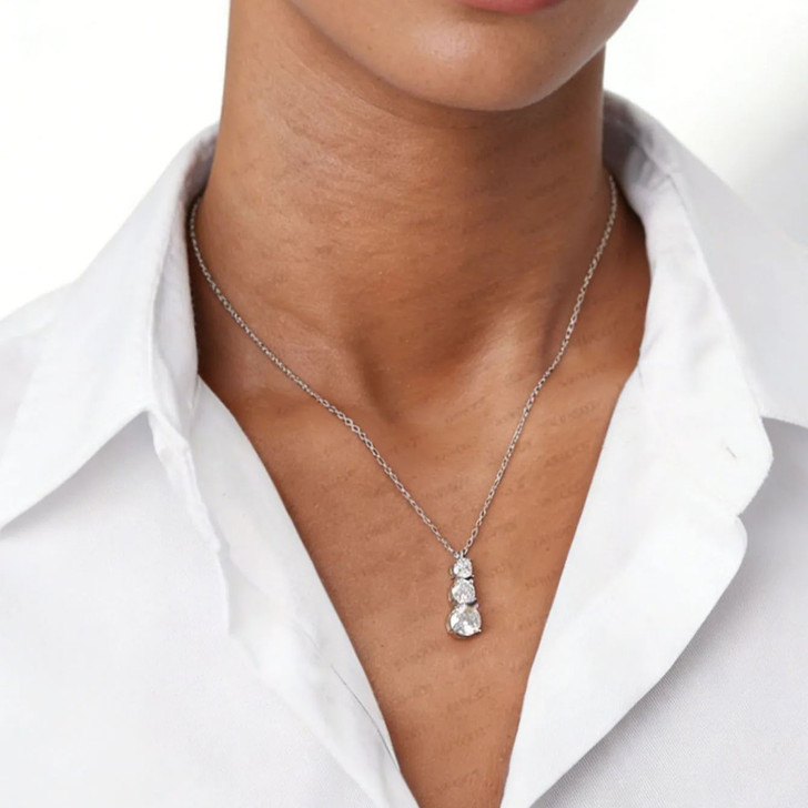 1.8ct Moissanite Pendant Necklace – Sterling Silver 45cm (3)