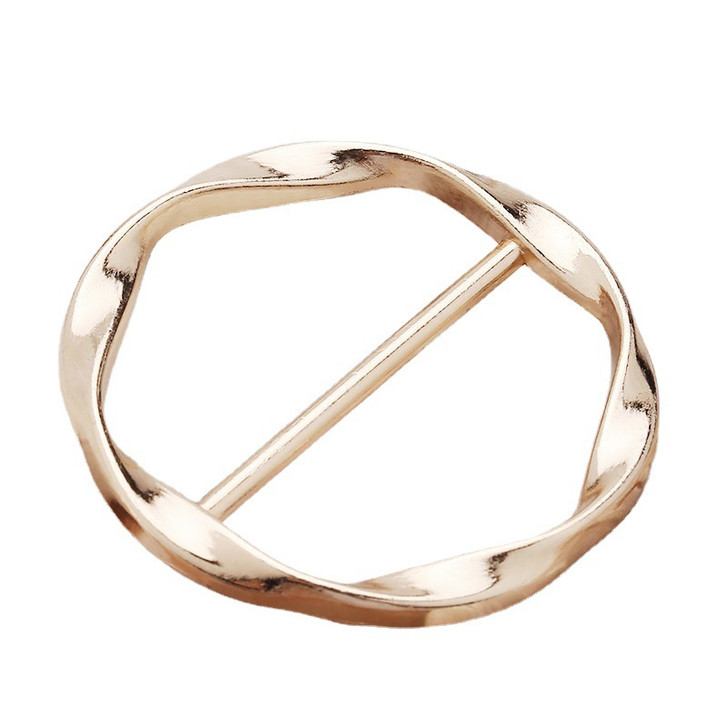 Gold-Tone Twisted Scarf Ring – Bright Gold, 34 mm