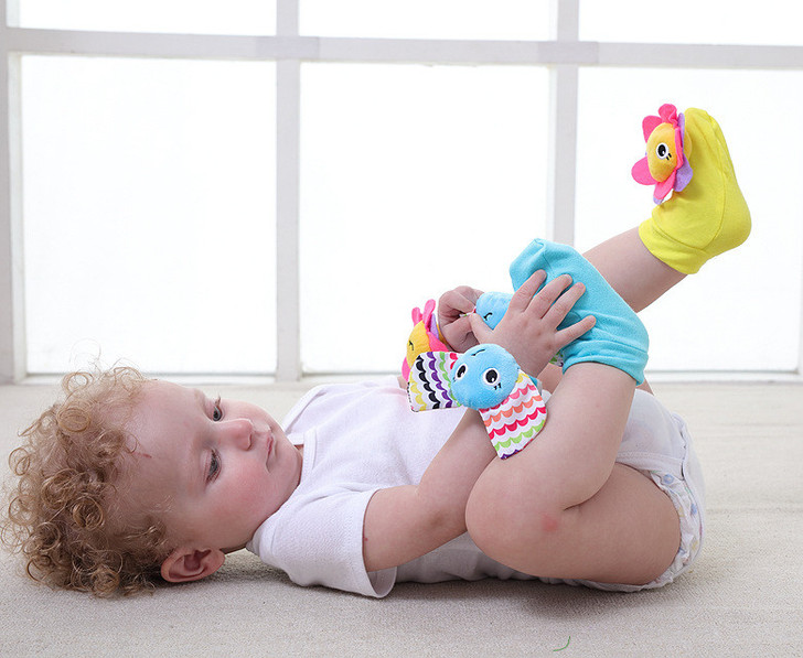 2pcs Bright Flower & Elephant Socks