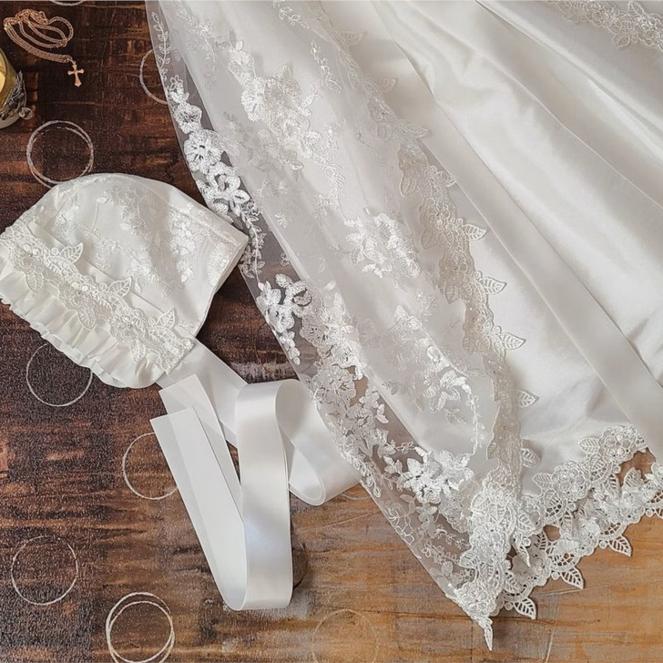 Infants Vintage Lace Dress & Cap Set