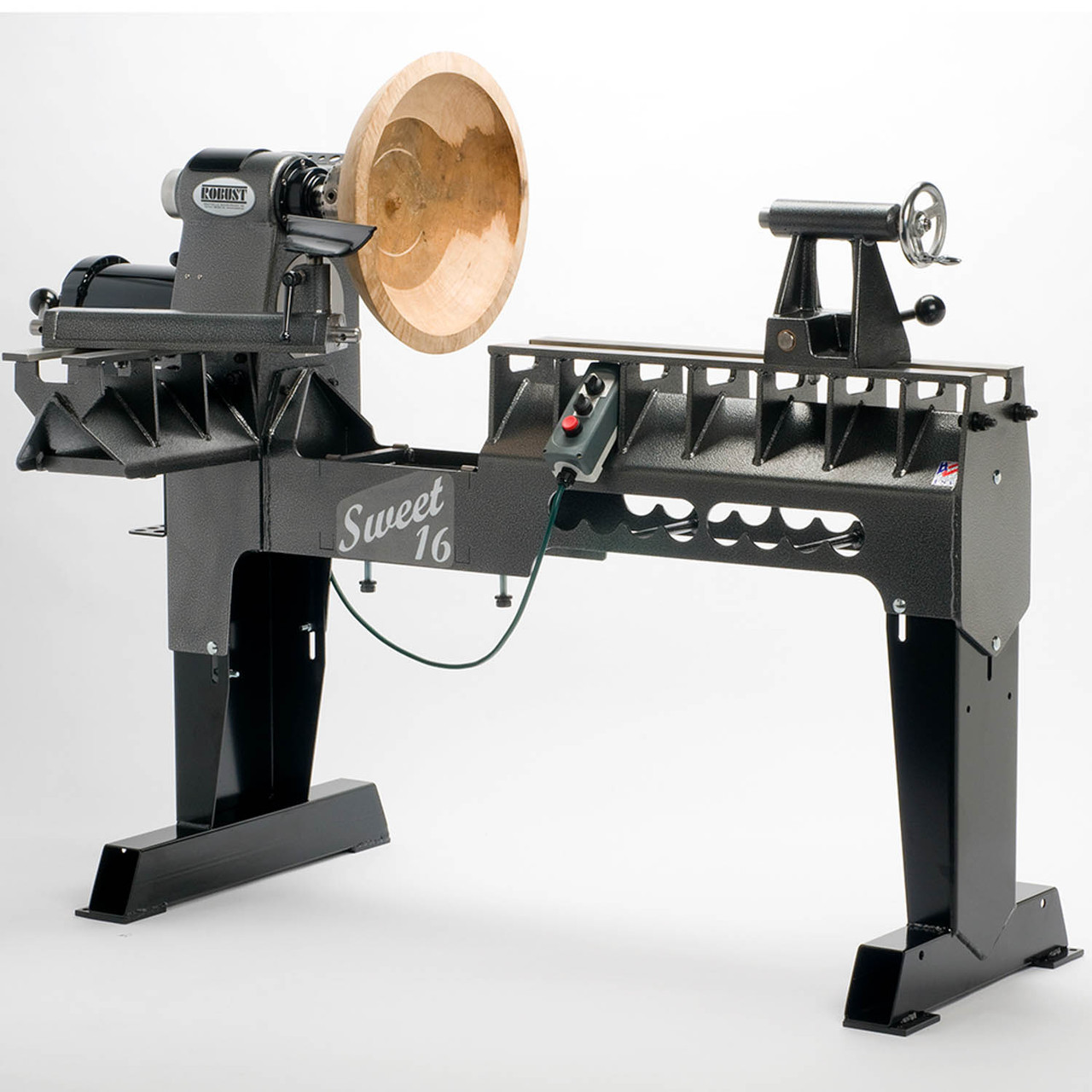 Robust, Sweet 16 Woodturning Lathe, Long Bed, 1.5 HP Motor - The