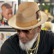 Popular Summer Dress Hats That Stylish Men Wear