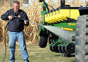 agriculturepressurewashman.jpg