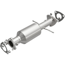 Magnaflow 4451484 - California Grade Catalytic Converter Direct Fit 96-97 GMC Sonoma / Chevrolet S10