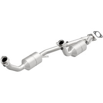 Magnaflow 4451353 - 1995-1997 Ford Windstar California Grade CARB Compliant Direct-Fit Catalytic Converter