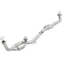 Magnaflow 52457 - 1998-2000 Toyota Sienna OEM Grade Federal / EPA Compliant Direct-Fit Catalytic Converter
