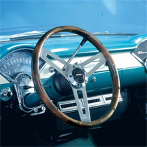 Grant 992 - Classic Series 5 Style Steering Wheel