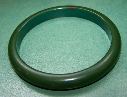 Bakelite bangle Bracelet, green