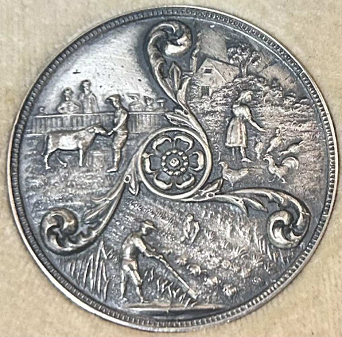 Royal Bank Of Canada and Birks Dingwall Agricultural Award Medal in Sterling Silver Royal Bank Of Canada and Birks Dingwall Agricultural Award Medal in Sterling Silver