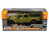 Motormax 1:27 2021 Jeep Gladiator Overland Open Top (Green) - Timeless Legends Window Box