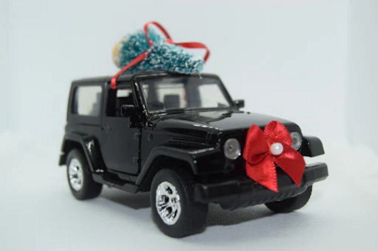 Black Diecast Jeep Wrangler JK Ornament with Tree
